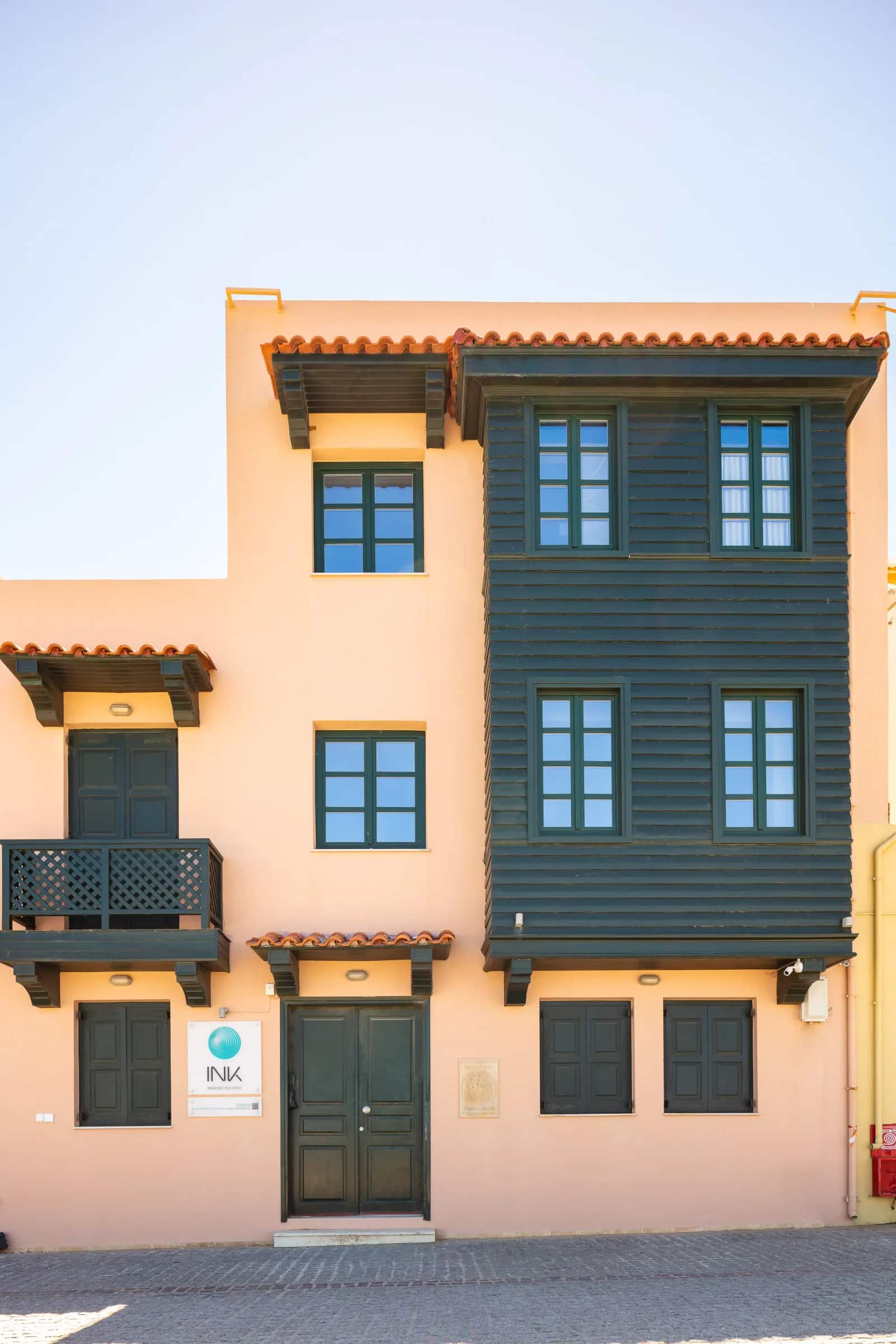 Ink Hotels, Rethymno — the houses and the old town