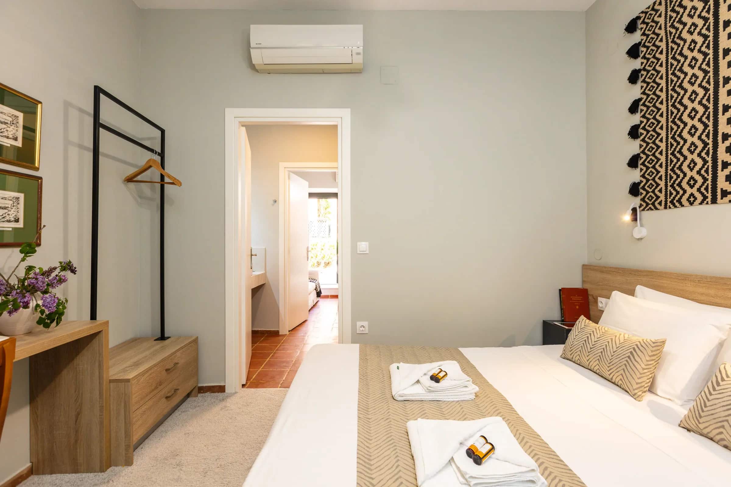Ink Hotels, Rethymno — the houses and the old town