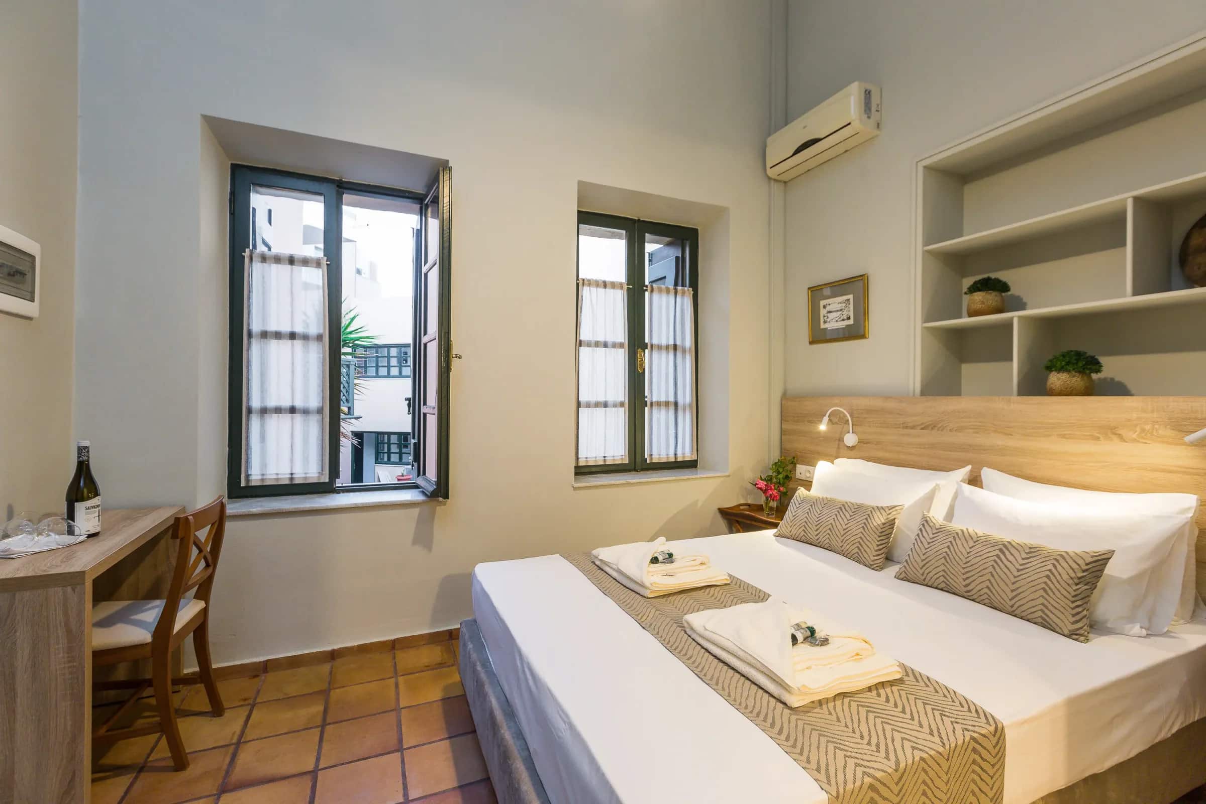 Ink Hotels, Rethymno — the houses and the old town