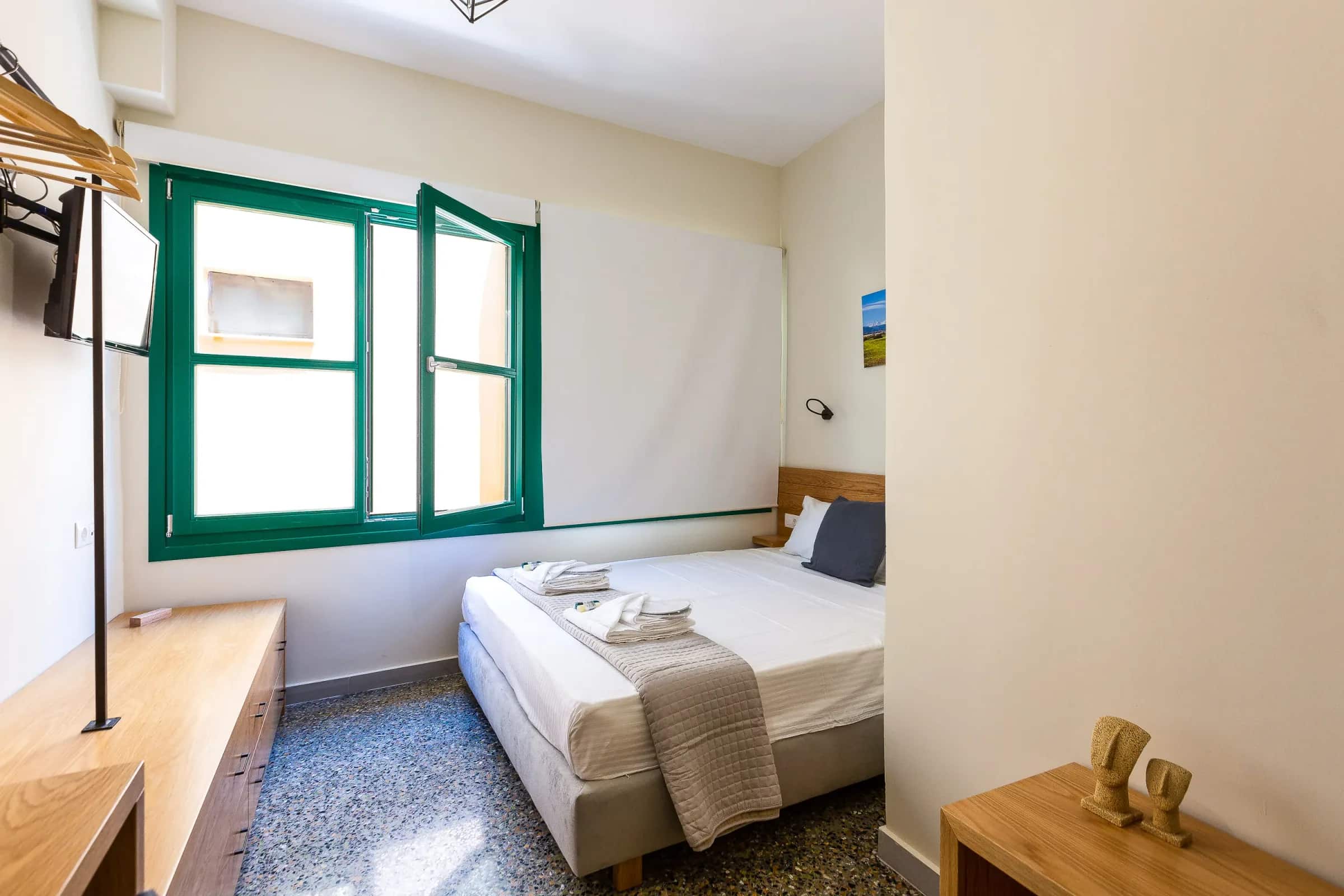 Standard Room - Phos at Ink Hotels — photograph 1