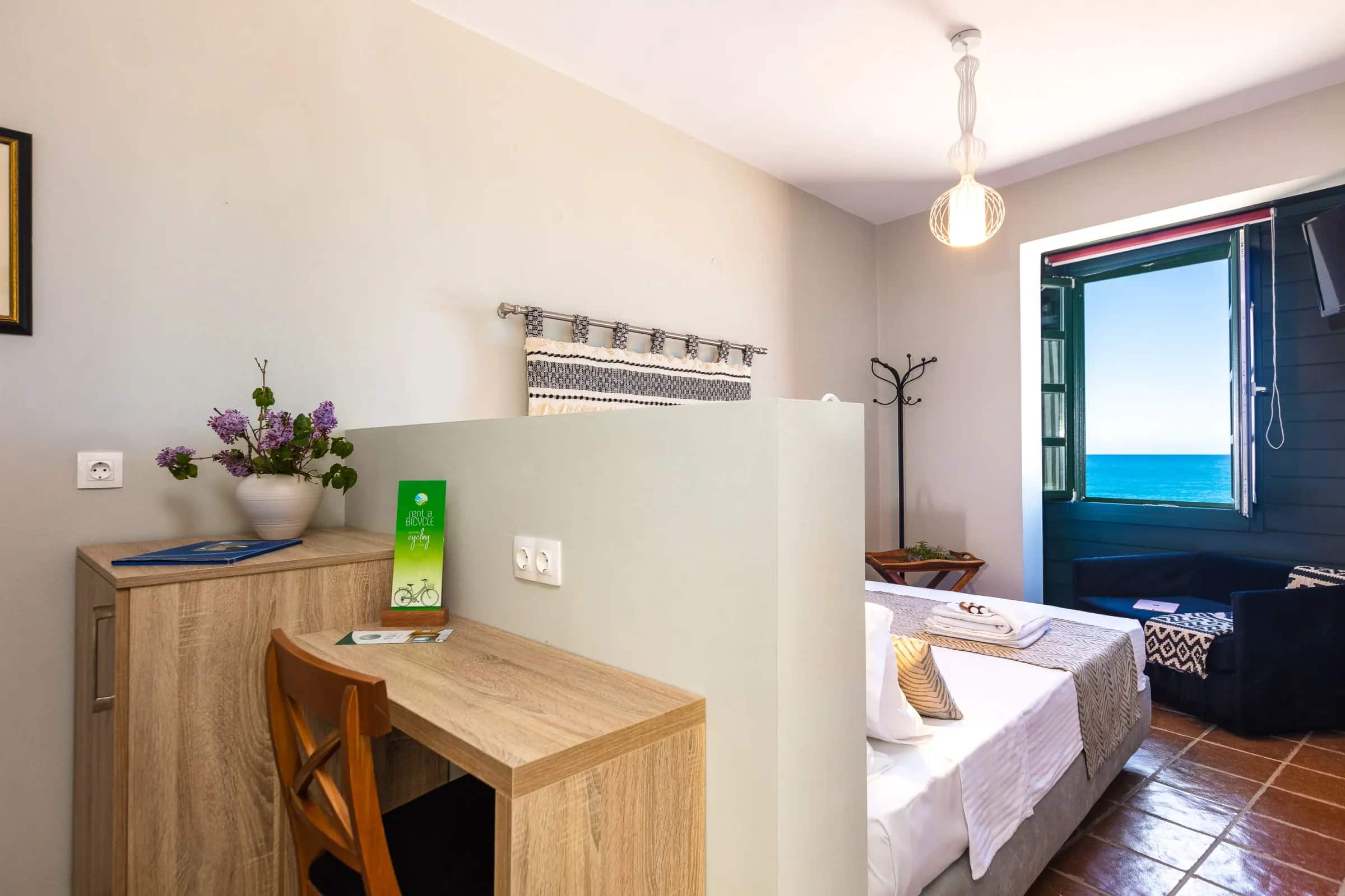 Standard Room With Sea View - House of Europe at Ink Hotels — photograph 4