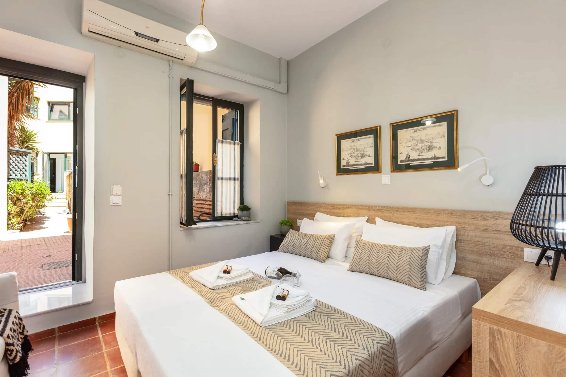 Ink Hotels, Rethymno — the houses and the old town