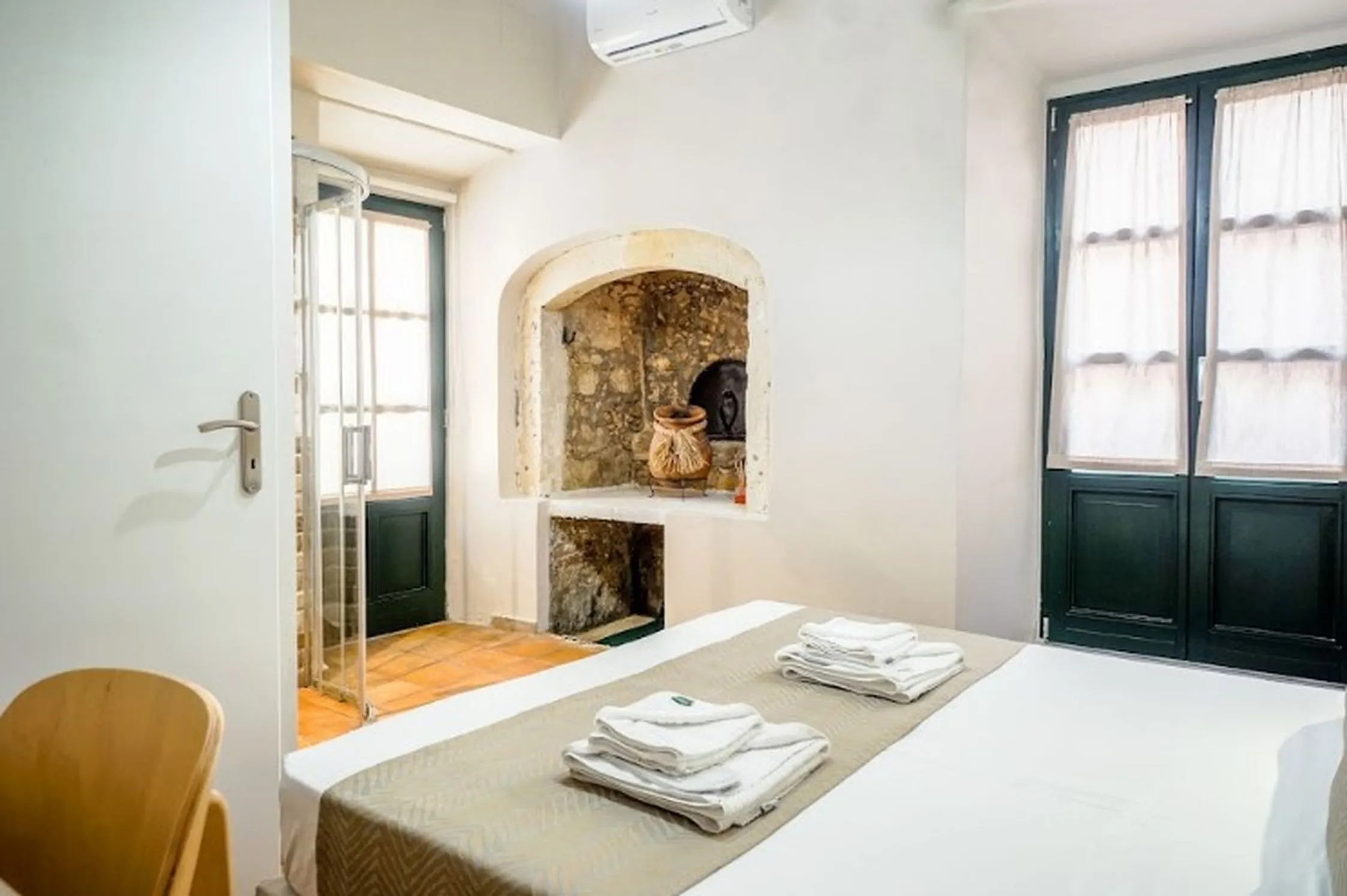 Τwo Bedroom Apartments - House of Europe at Ink Hotels — photograph 7