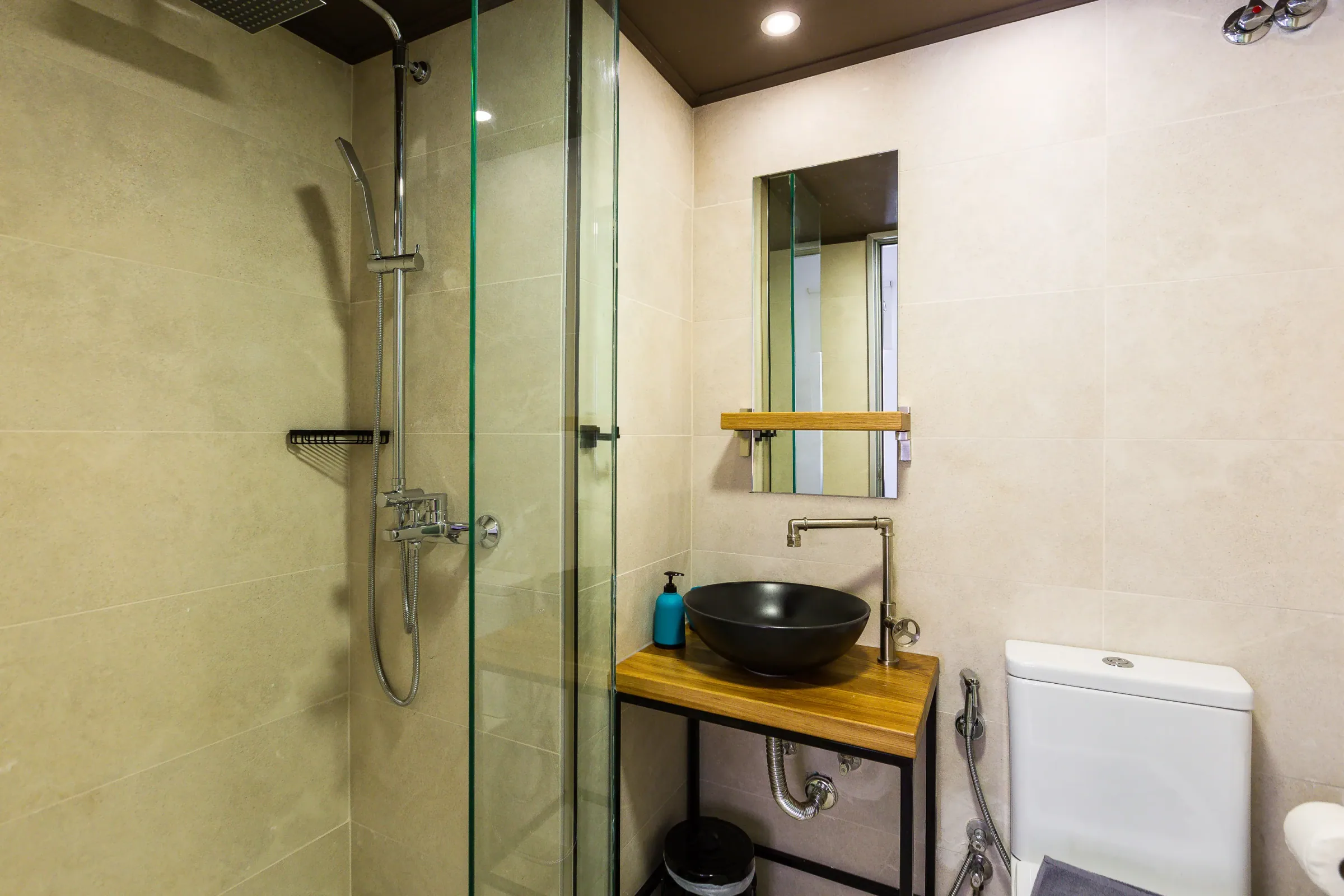 Triple Room - Phos — Photograph 4 of 4