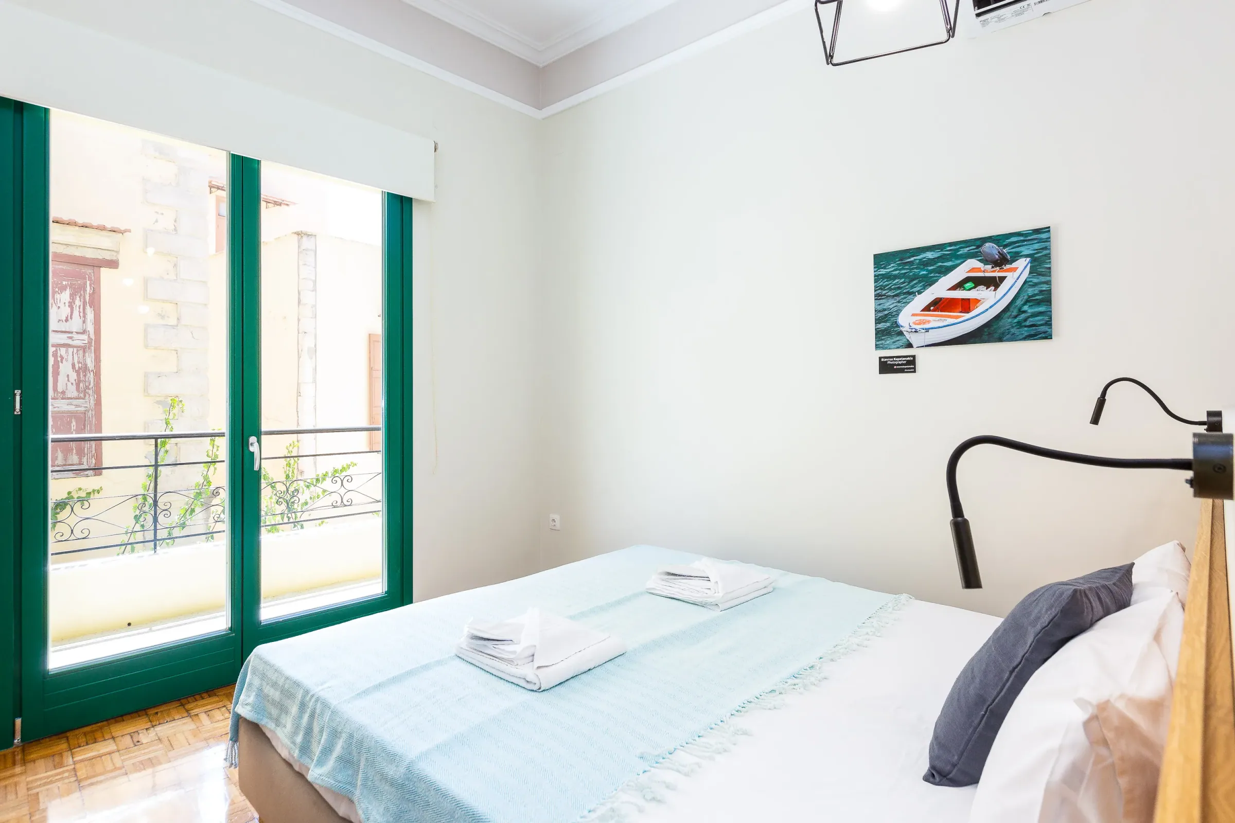 Superior Room With Balcony - Phos — Photograph 2 of 5