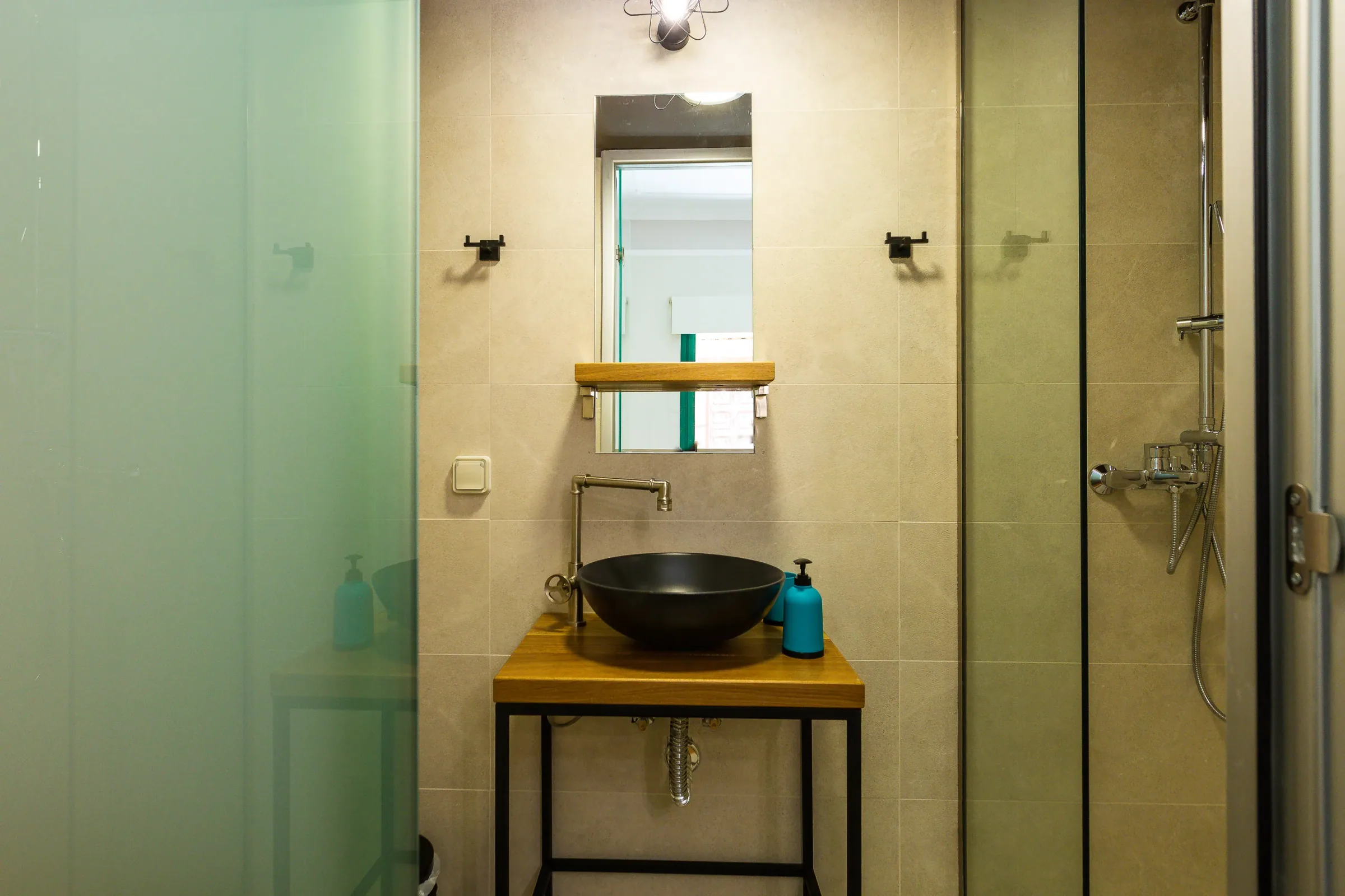 Superior Room With Balcony - Phos — Photograph 5 of 5